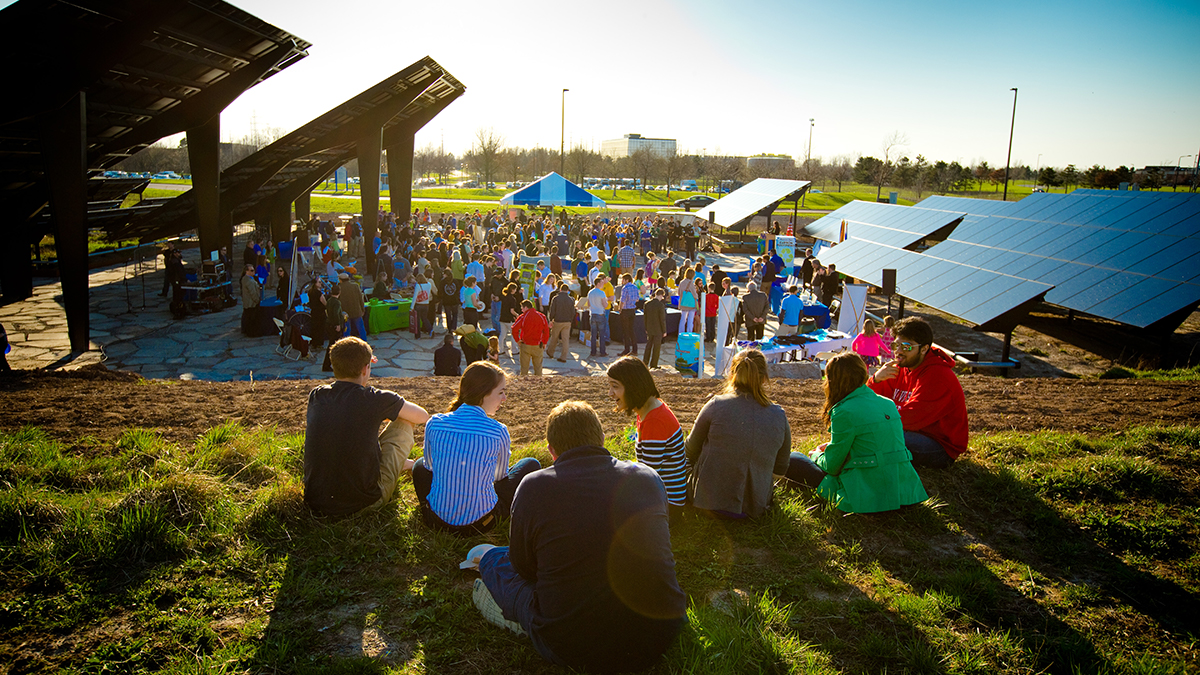 On Earth Day, students and community members enjoy the public space embedded between the solar arrays of the Solar Strand installation at the University at Buffalo.